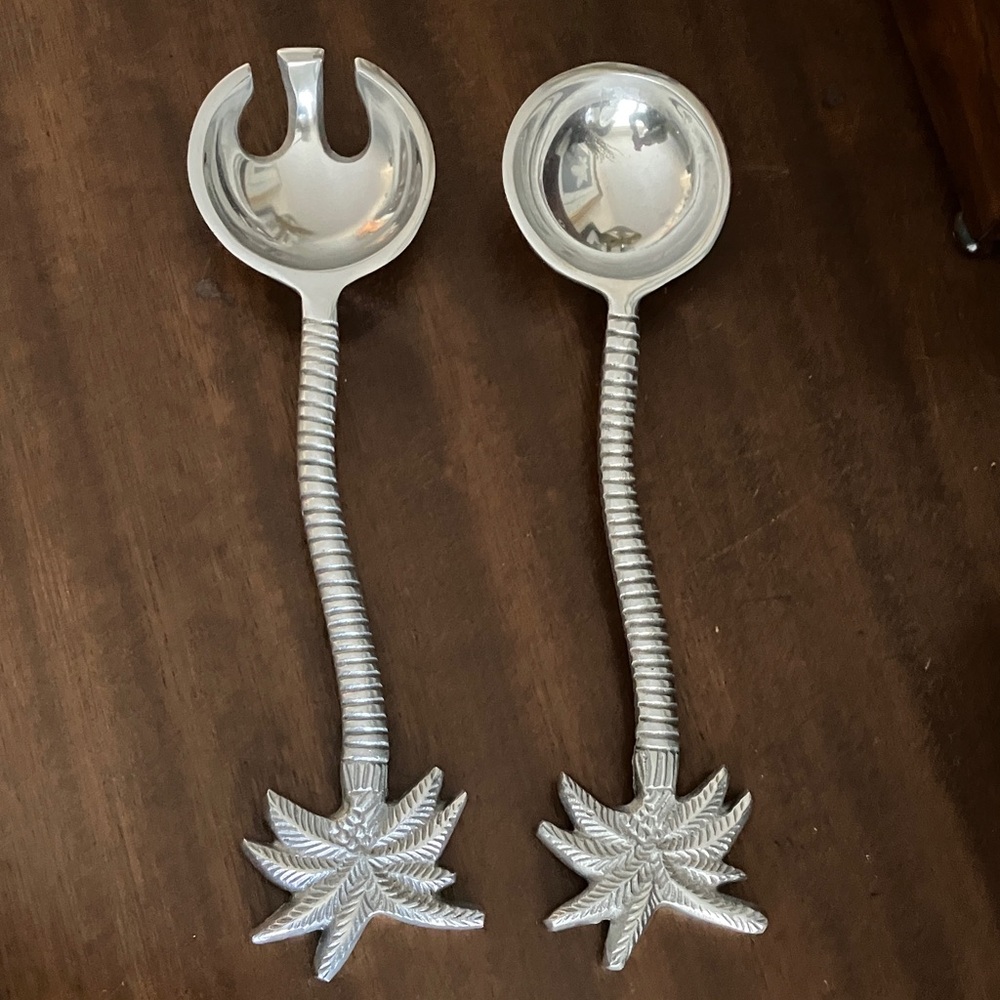 Pewter Salad Serving Set - 2 Piece Palm Tree 
13 inches Long